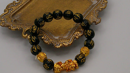 Obsidian Pi Xiu Wealth Bracelet – Golden Pi Xiu & Six-Word Mantra | Unisex